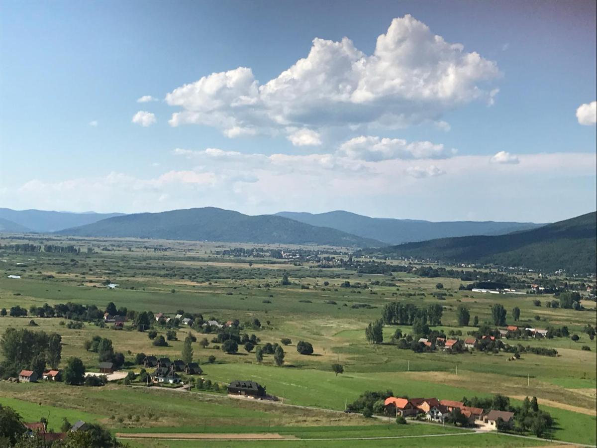 Holiday Home Bozica Licko Lesce Eksteriør billede